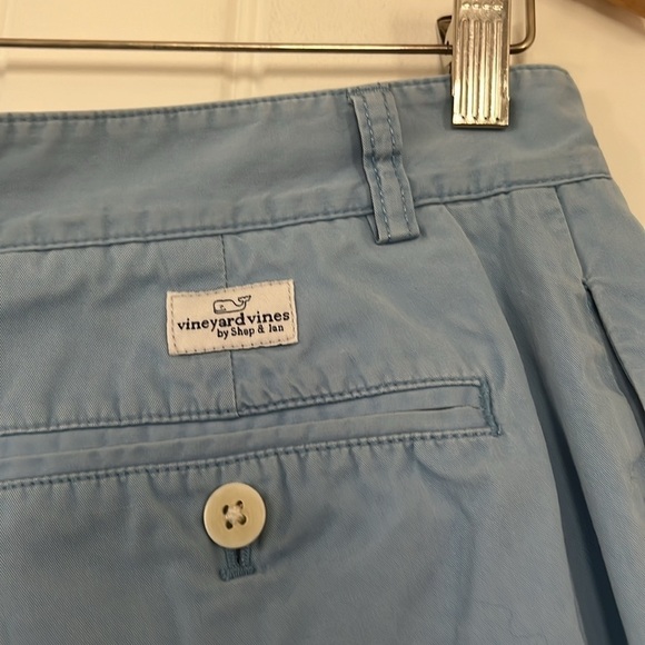 Vineyard Vines Club Short Size 30 - Picture 3 of 5